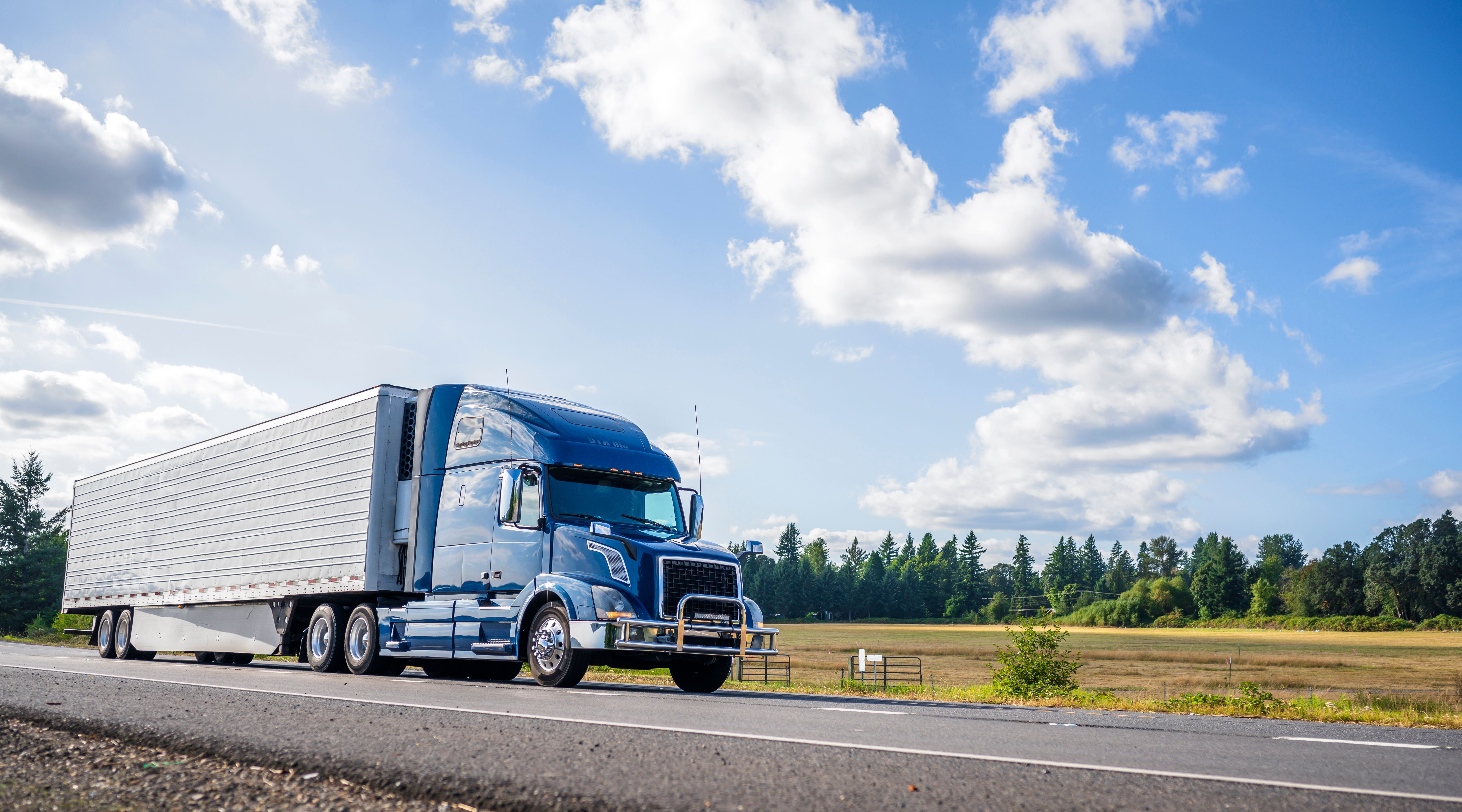 2 Tips to Prevent Trucking Accidents